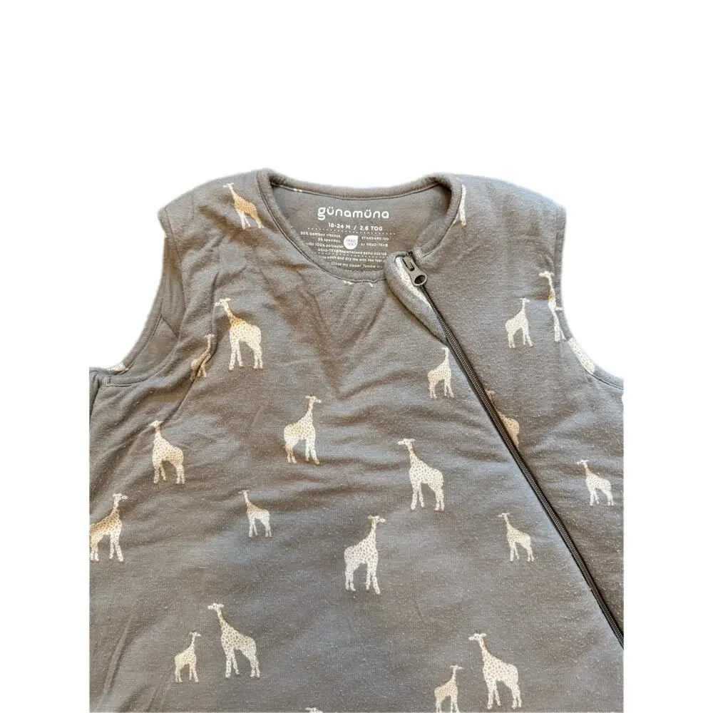 Gunamana bamboo swaddle sleep sack 18/24 months  - grey giraffe print/ 2.6 tog